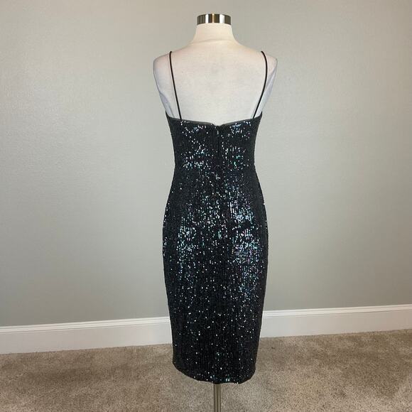 Black Sequined Cocktail Dress Size 6 Sleeveless Midi Sheath by AQUA - Picture 4 of 12